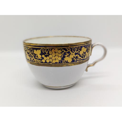 New Hall Bute shape teacup c 1810